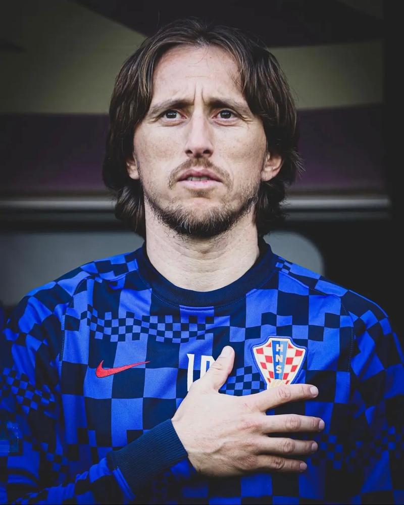 火箭加时117-113险胜魔术取四连胜，申京30138杜兰特35分