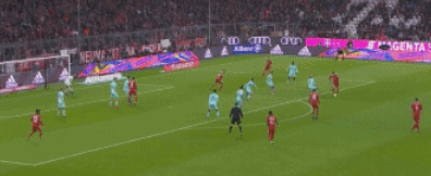 帕夫洛维奇：在此年龄段，我从未见过哪位队友像卡尔这么自信